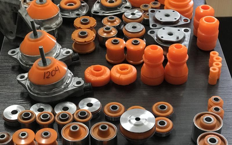 Полипро. Audi 100. Поліуретан у підвіску. Такий асортимент лише у PolyPro