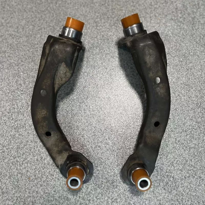 Front subframe attachment Renault Kangoo 2008- Service with repressing of bushings (Bushings are not included in the price) A 415 332 09 00; 82 00 361 269; 82 00 361 270; A4153320900; 8200361269; 8200361270;