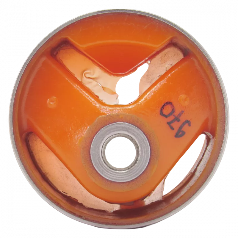 Поліуретанова подушка двигуна задня Chery Tiggo 2005-2011 ЗМІННИЙ САЙЛЕНТБЛОК T111001710BA; T11-1001710BA;