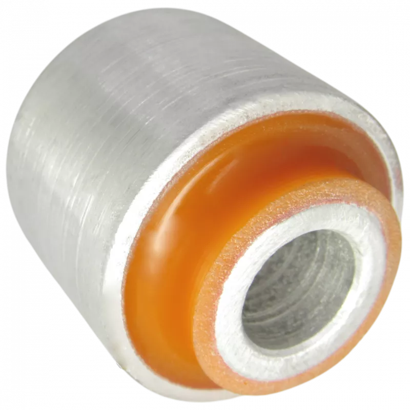 Поліуретановий сайлентблок заднього середнього важеля зовнішній Land Rover Discovery 1998-2004 RGX100960;