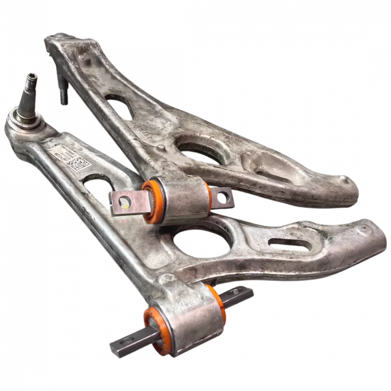 Передній важіль Chevrolet Bolt 2017- Послуга з перепресування сайлентблоків (Сайлентблоки в ціну не входять) 42621337; 42621338; 95433799;