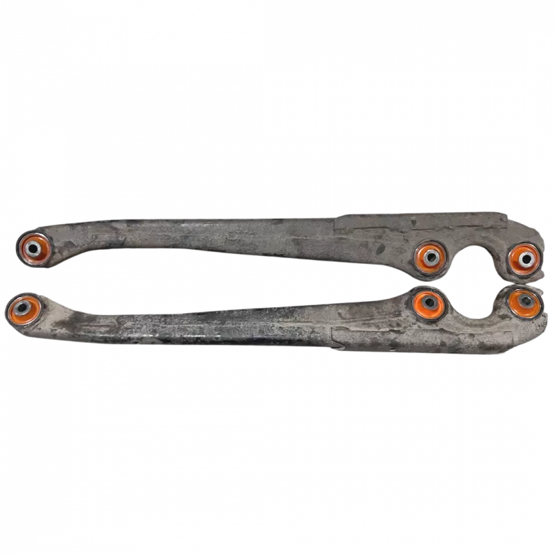 Задній поздовжній важіль Mitsubishi Pajero Sport 1996-2008 Послуга з перепресування сайлентблоків (Сайлентблоки в ціну не входять) MAB-044, MAB044, MAB-001; MAB001; MR112891, MR210731, MR448511, 4113A085, 4113A091, 4113A092, MR210729, MR234271, MR267105; MR448509; MR448510;