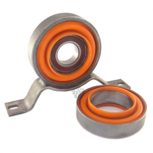 Drive shaft support made of polyurethane
