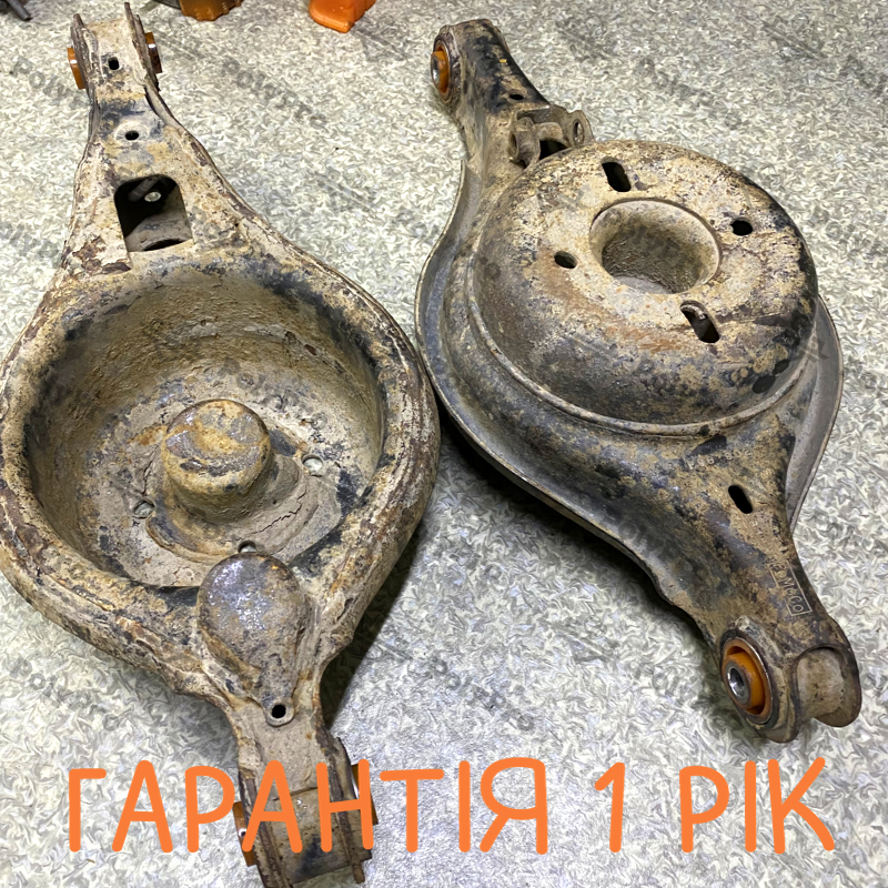 Задний подпружинный рычаг Ford Fusion 2002-2012 Услуга с перепресовки сайлентблоков (Сайлентблоки в цену не входят)