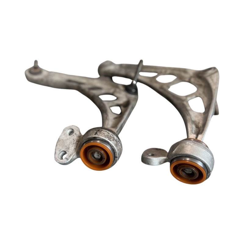 Front arm BMW E46 1998-2006 Service with repressing of bushings (Bushings are not included in the price)