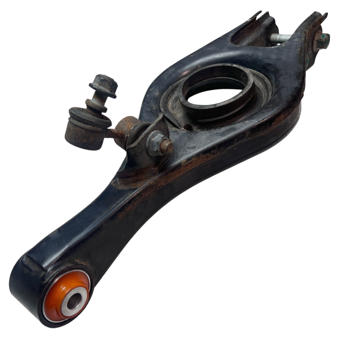 Rear spring-loaded arm Hyundai Genesis 2014- Service with repressing of bushings (Bushings are not included in the price)