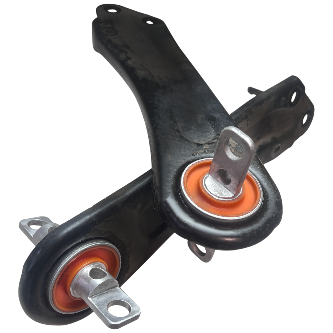 Rear trailing arm Jeep Cherokee 2013-2018 Service with repressing of bushings (Bushings are not included in the price)