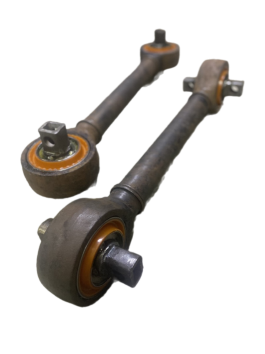 Beam rod Hino Ranger 1969- Service with repressing of bushings (Bushings are not included in the price)