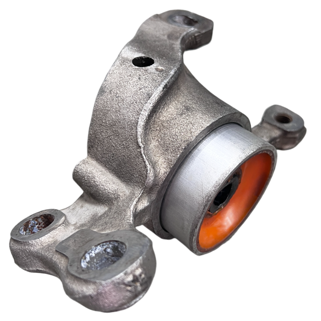 Polyurethane front arm rear bushing Bmw F46 2015- 2.0L right BUSHING REPLACEMENT service