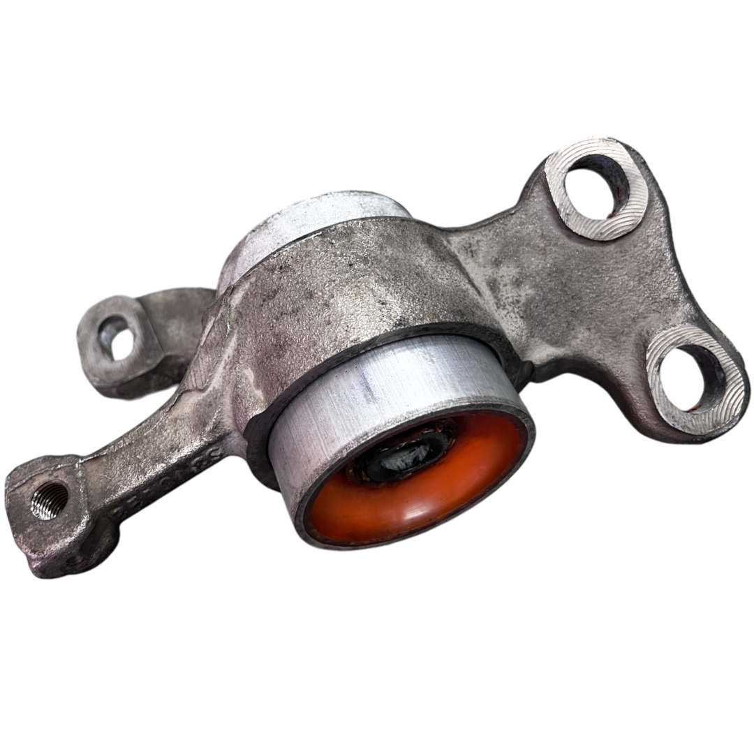 Polyurethane front arm rear bushing Bmw F46 2015- 2.0L right BUSHING REPLACEMENT service