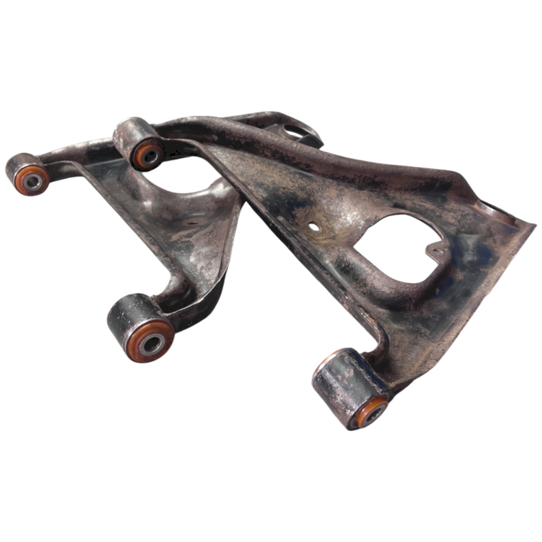 Rear lower control arm Nissan 200Sx 1988-1993 Service with repressing of bushings (Bushings are not included in the price)