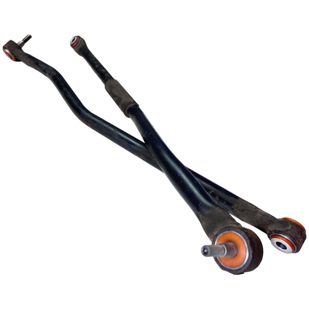 Rear steering arm Renault Laguna 2007-2015 Service with repressing of bushings (Bushings are not included in the price)