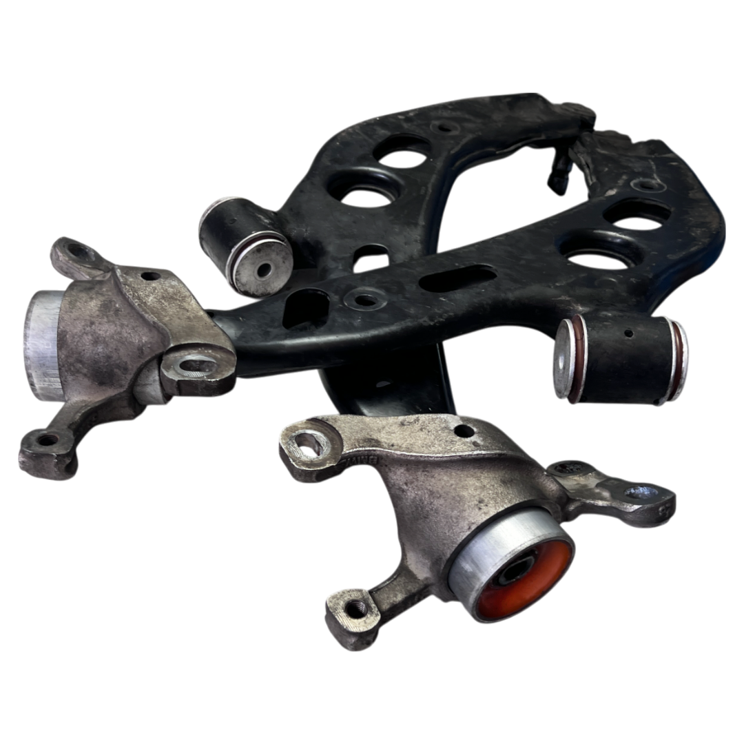 Front arm Bmw F48 2015- Service with repressing of bushings (Bushings are not included in the price)