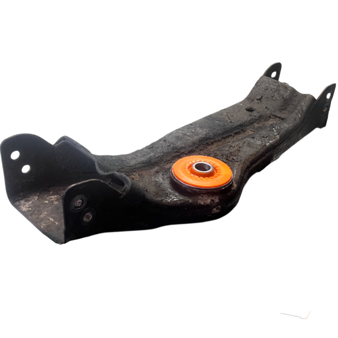 Front beam Hummer H2 2002-2009 Service with repressing of bushings (Bushings are not included in the price)