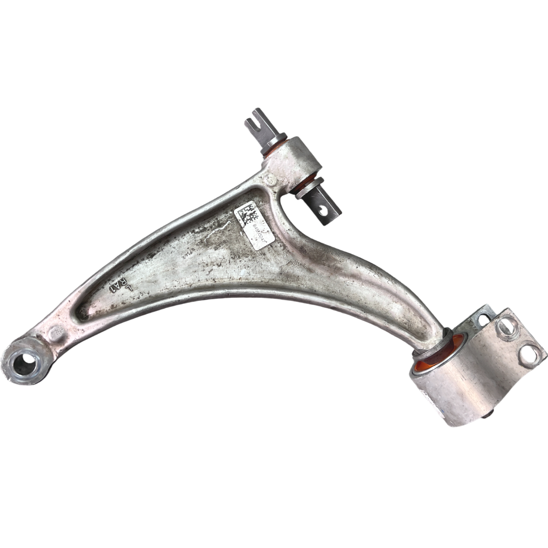 Front lower arm Cadillac Xt4 2019- Service with repressing of bushings (Bushings are not included in the price)